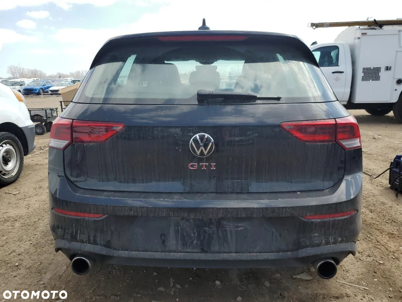 Volkswagen Golf - 6