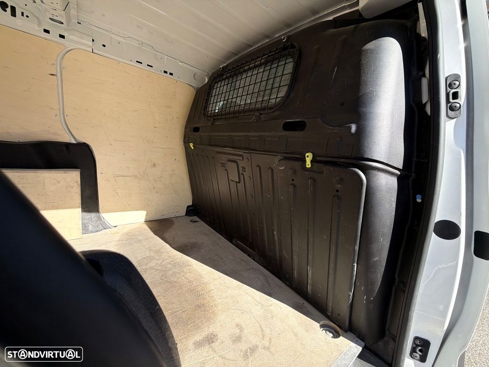 Toyota Proace City - 14