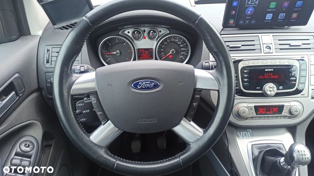Ford Kuga 2.0 TDCi 4x4 Titanium - 14