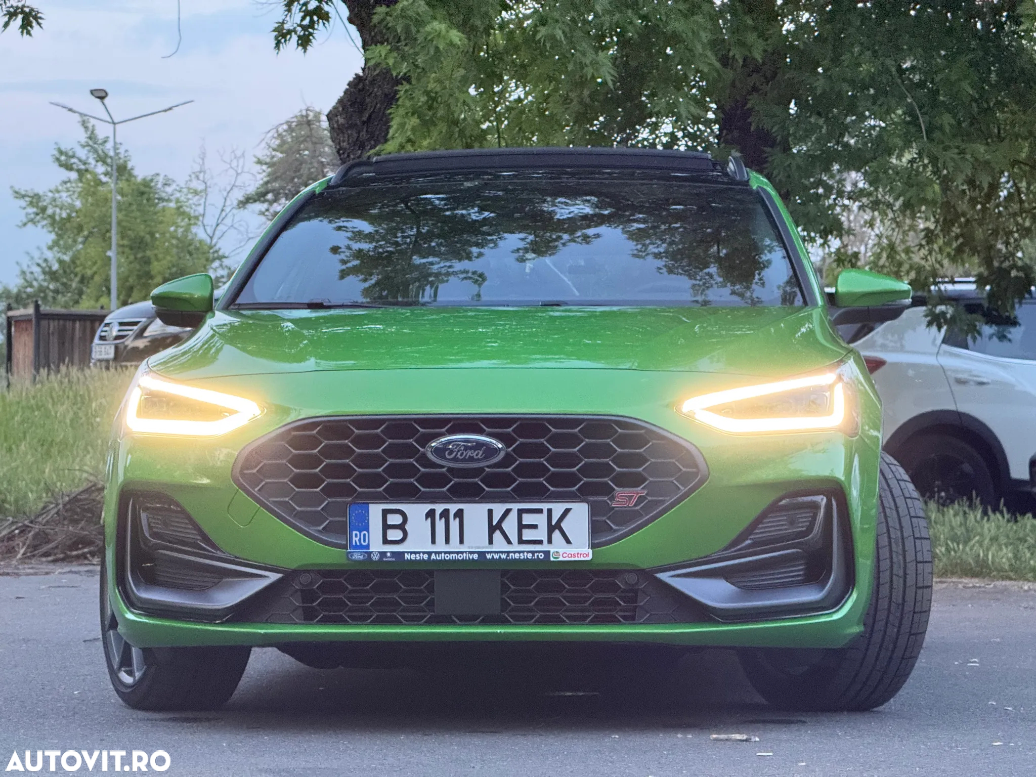 Ford Focus 2.3 Ecoboost ST X - 2