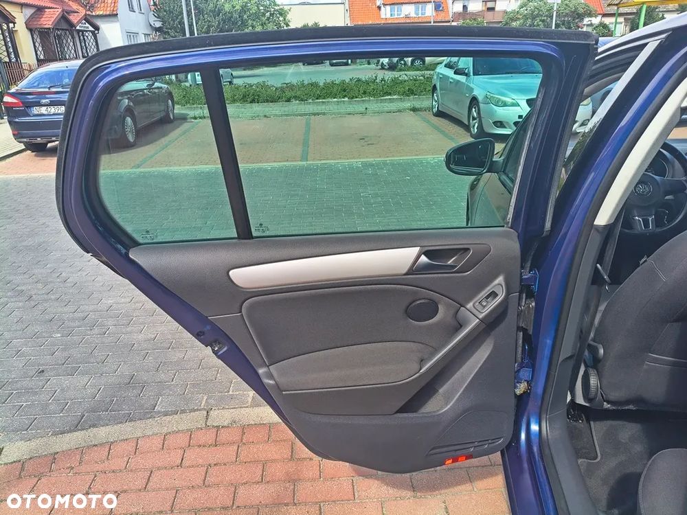 Volkswagen Golf 1.2 TSI Team - 19