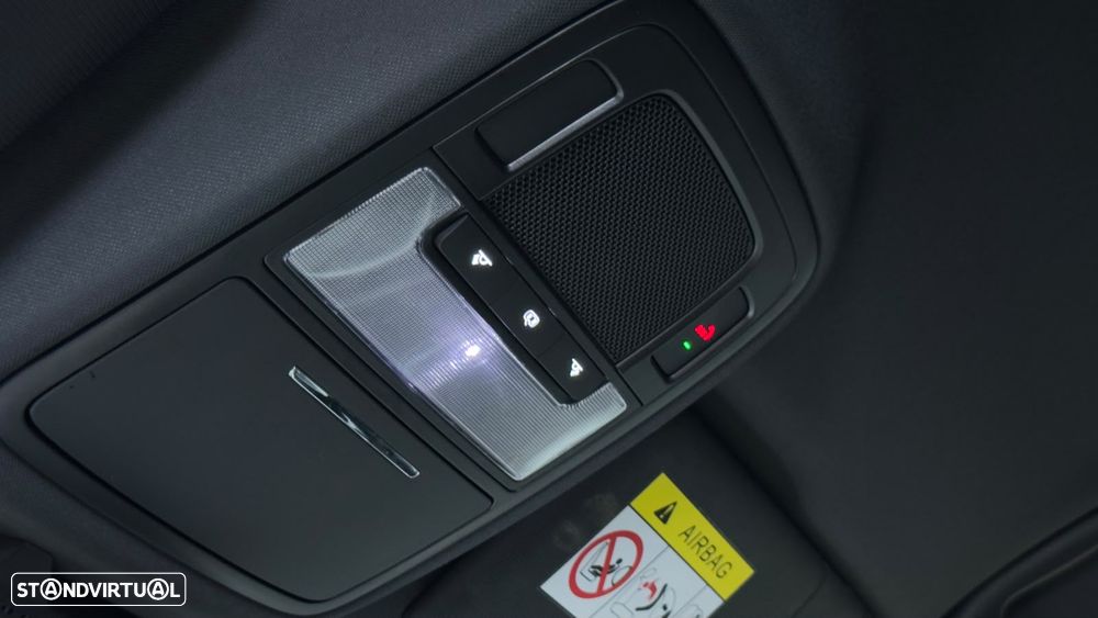 MG MG4 77 kWh Extended Range Luxury - 23