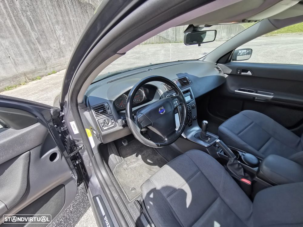 Volvo S40 2.0 D Nível 1 - 3