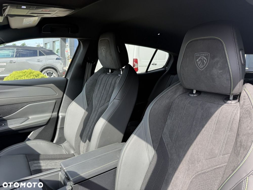 Peugeot 408 1.2 PureTech mHEV GT Exclusive S&S e-DSC6 - 12