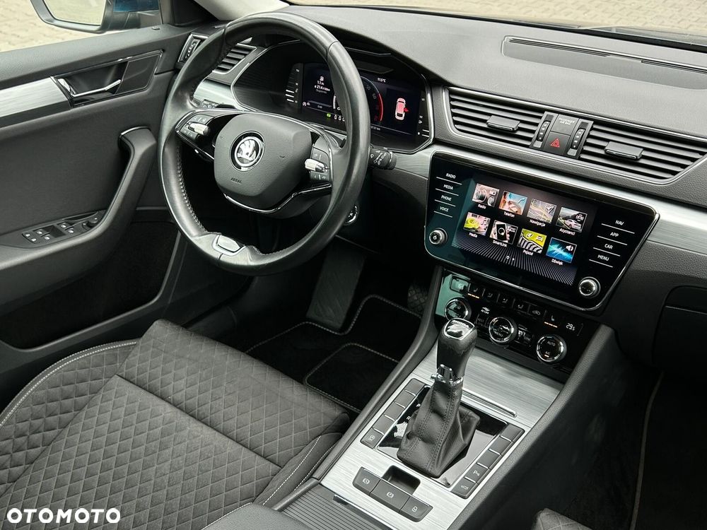 Skoda Superb 1.5 TSI Ambition DSG - 19