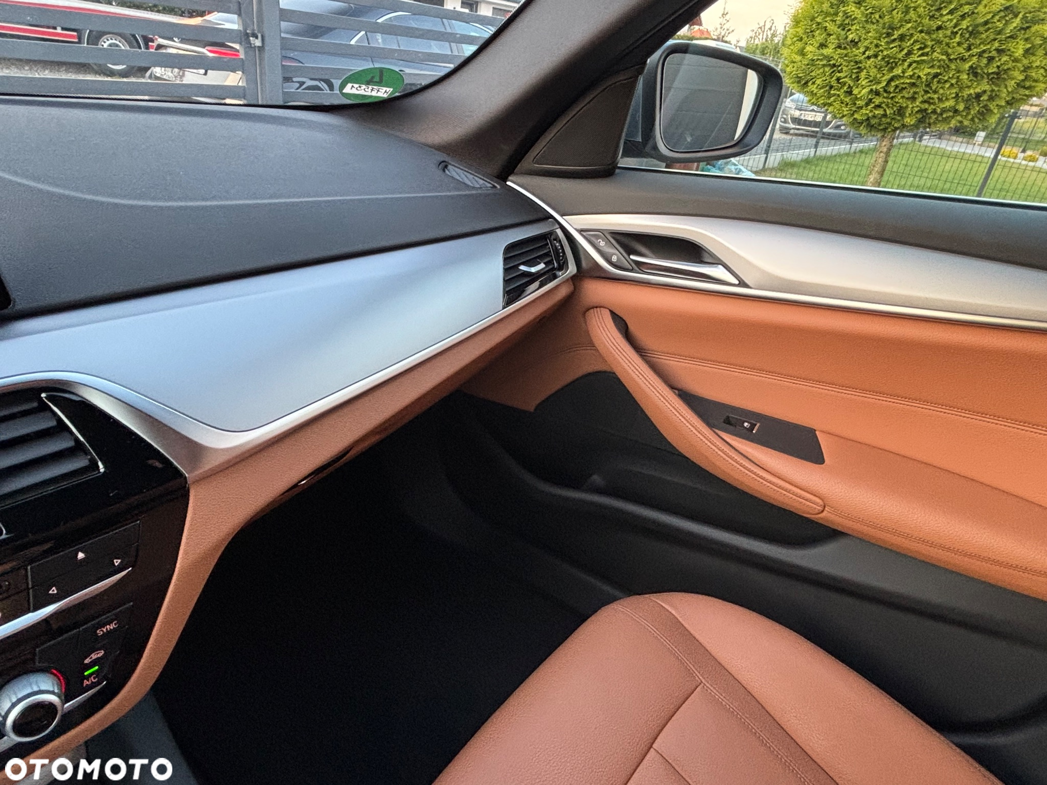 BMW Seria 5 520d Touring Luxury Line - 32