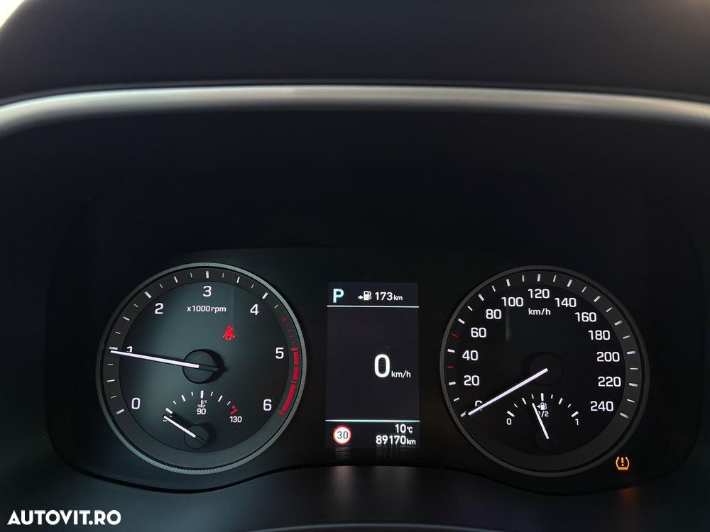 Hyundai Tucson 2.0 CRDI 4WD 6AT Luxury+ - 24