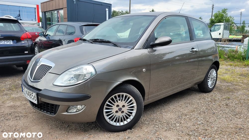 Lancia Ypsilon 1.2 8v Argento - 3