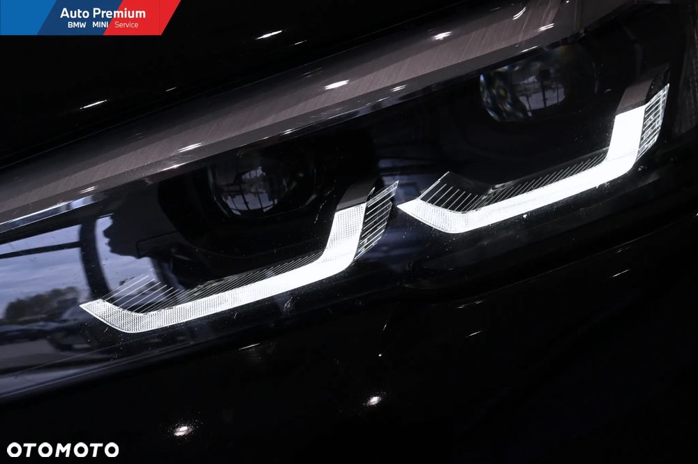 BMW Seria 5 518d - 22