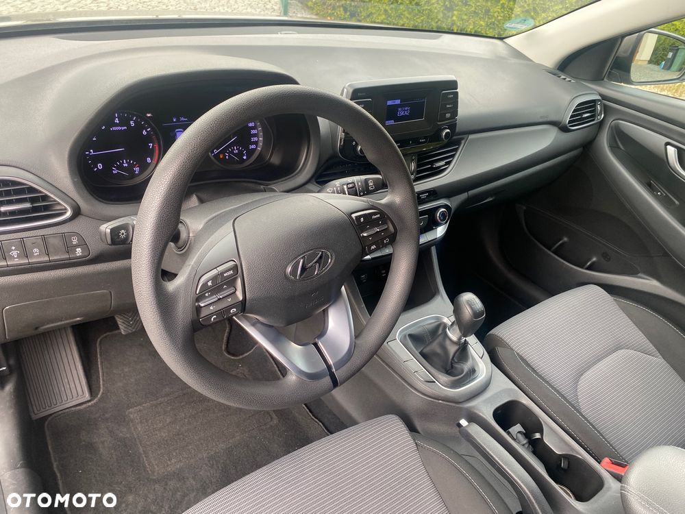 Hyundai i30 1.5 Pure - 14