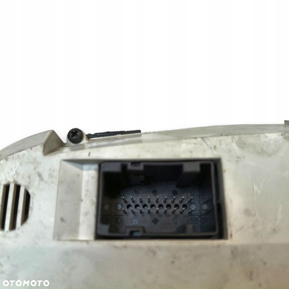 LICZNIK ZEGARY Fiat Punto II 1.2 8V 16V 1.4 16V Benzyna 235 286km europa - 10