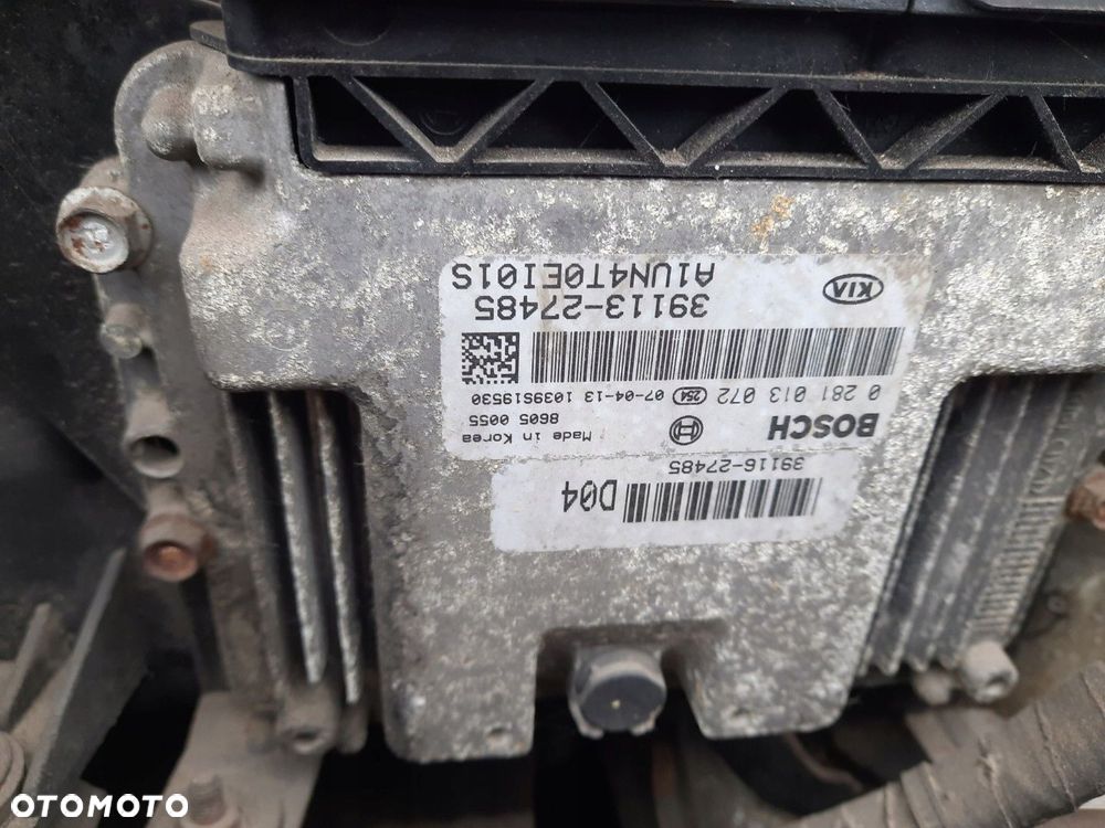 SPINKA Kia Carens III 2,0 CRDI 140 KM / 103KW 2006-2012 R 5 DRZWI LAK: FINE SILVER - 11