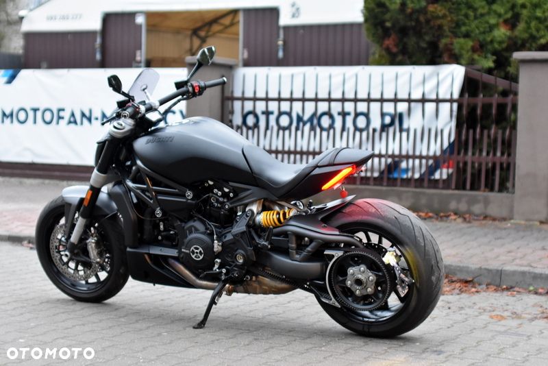 Ducati Diavel - 16