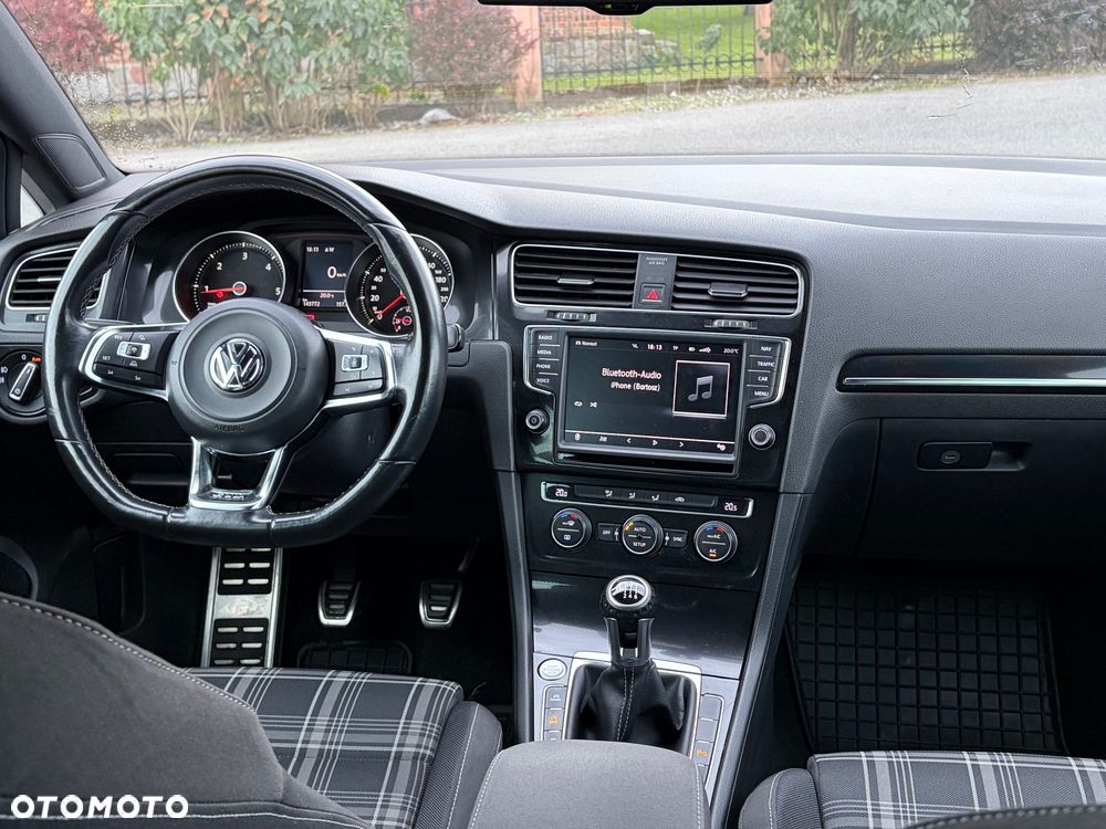 Volkswagen Golf GTD (BlueMotion Technology) - 12