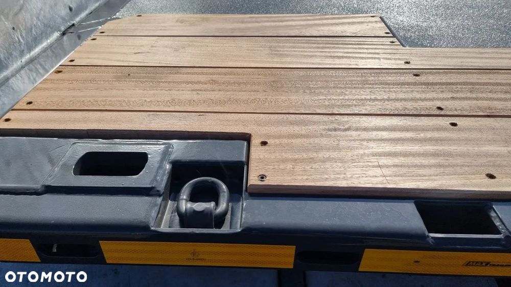 MAX Trailer platforma z hydraulicznie opuszczaną i wysuwaną rampą najazdową - 8