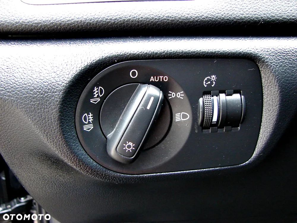 Audi Q3 2.0 TDI Edycja Specjalna - 30