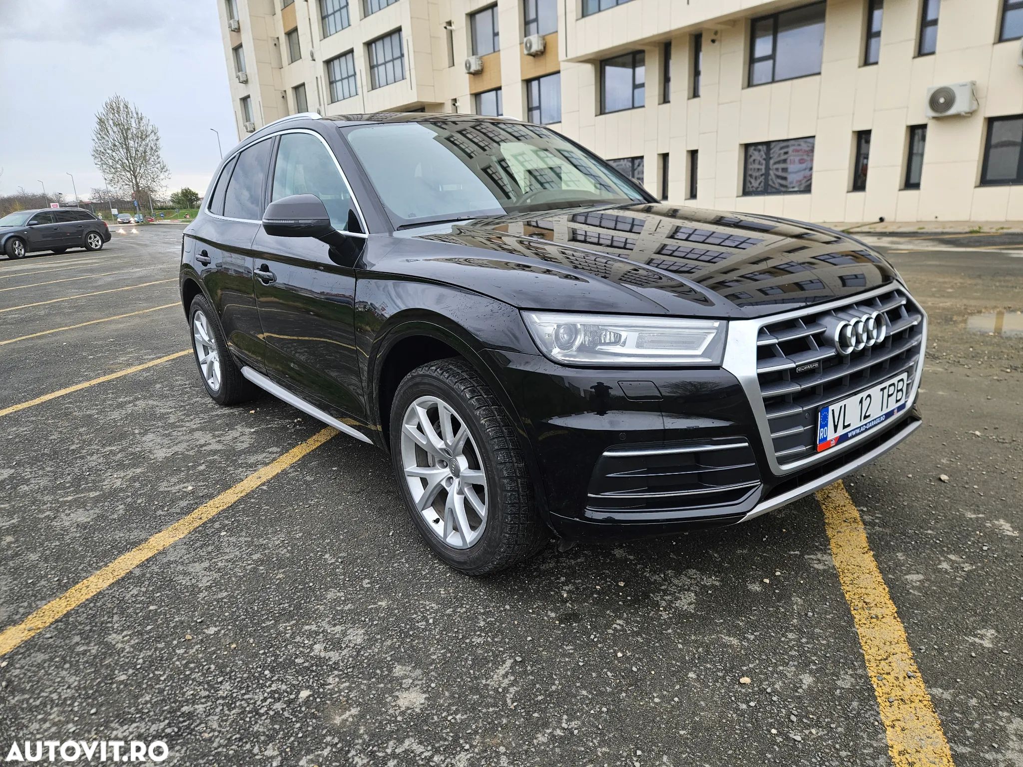 Audi Q5 2.0 TFSI S tronic Design - 1