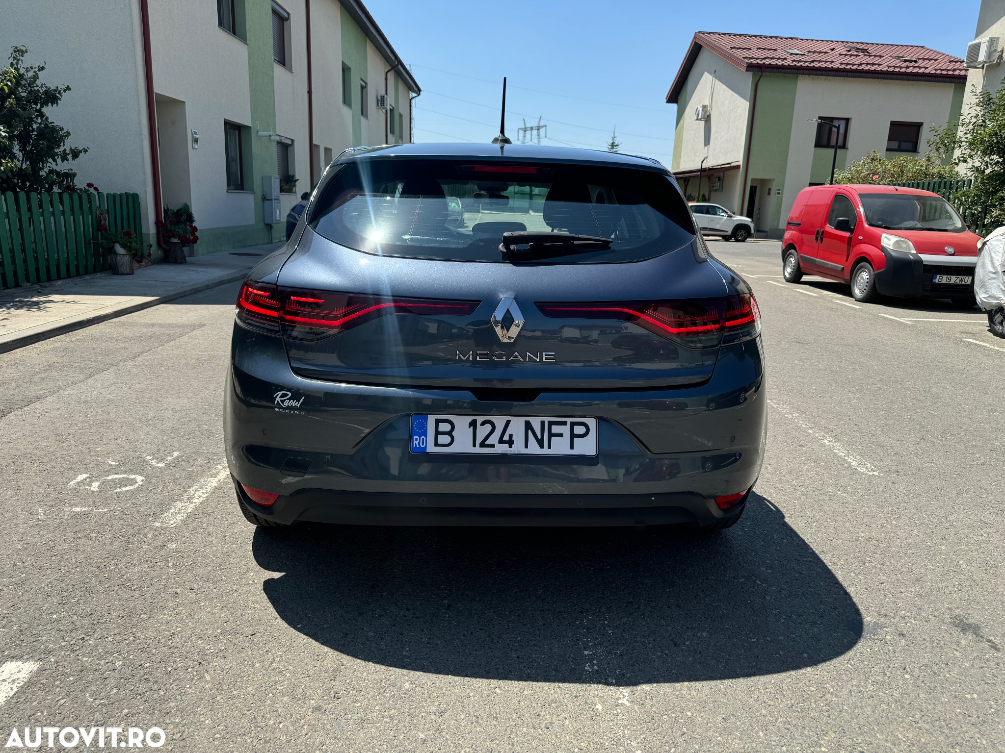 Renault Megane BLUE dCi 115 INTENS - 4