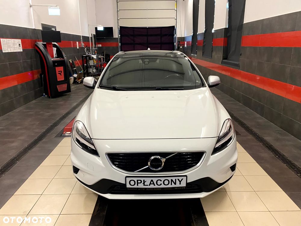 Volvo V40 D3 Drive-E R-Design Momentum - 4