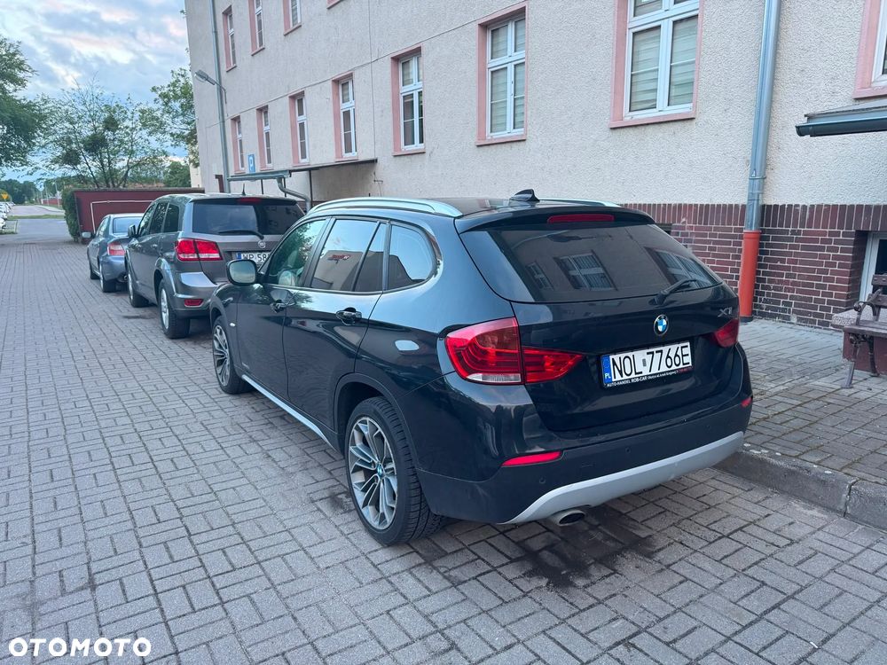 BMW X1 xDrive20d - 4