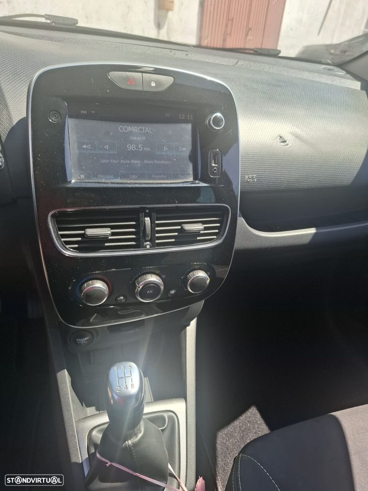 Renault Clio 0.9 TCe Zen - 7