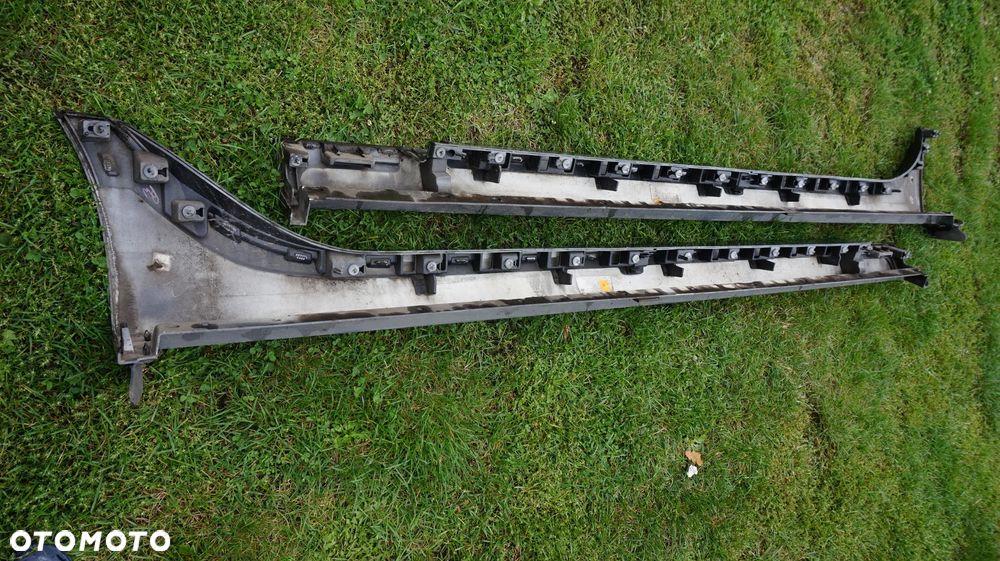 Jaguar XF II X260 nakladka listwa progowa prawa kolor Ammonite Gray LRC LKH - 4