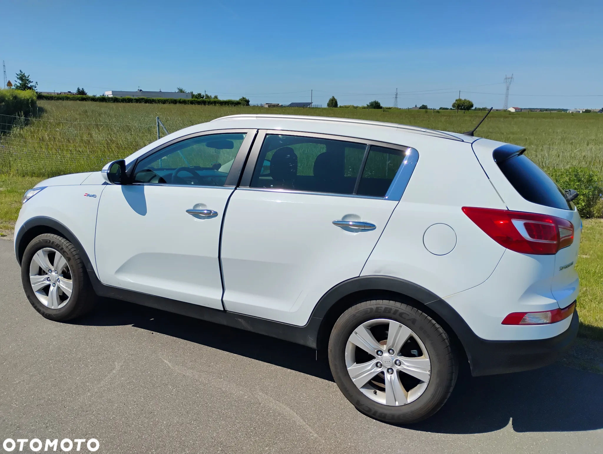 Kia Sportage 2.0 CRDI 4WD Automatik Dream-Team Edition - 4