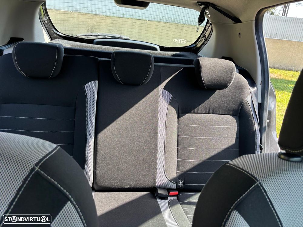 Dacia Sandero 1.5 dCi Stepway 105g - 13