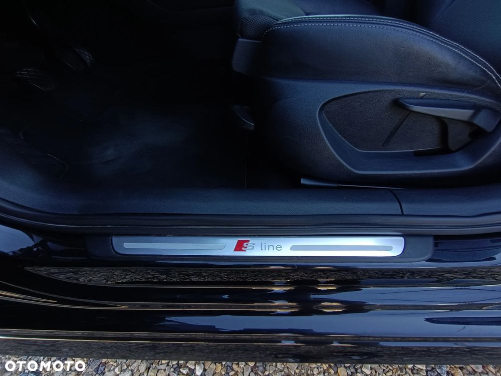 Audi A3 Sportback 2.0 TDI S line Sportpaket - 15