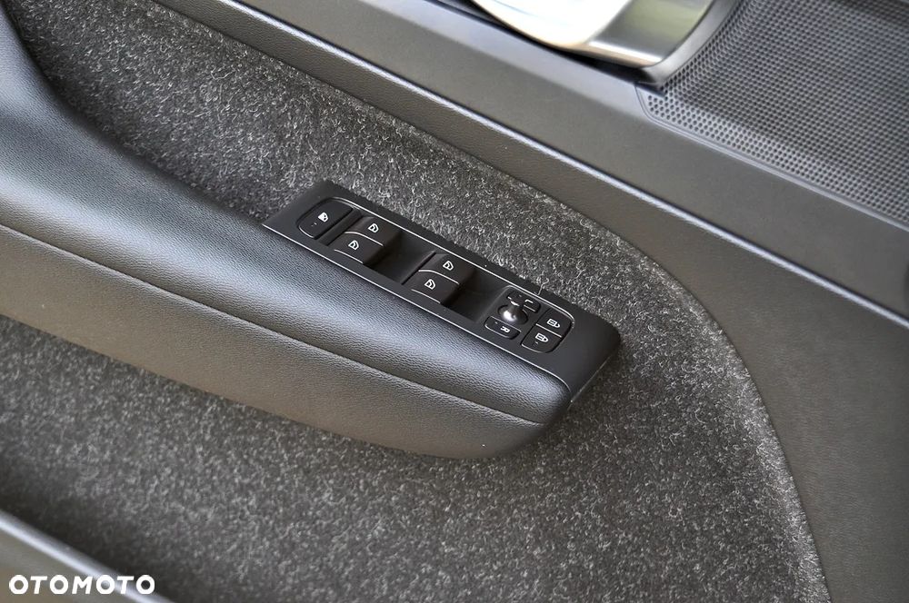 Volvo XC 40 D3 Momentum - 31