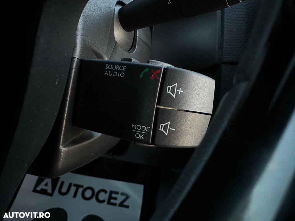 Renault Clio dCi 90 Limited - 12