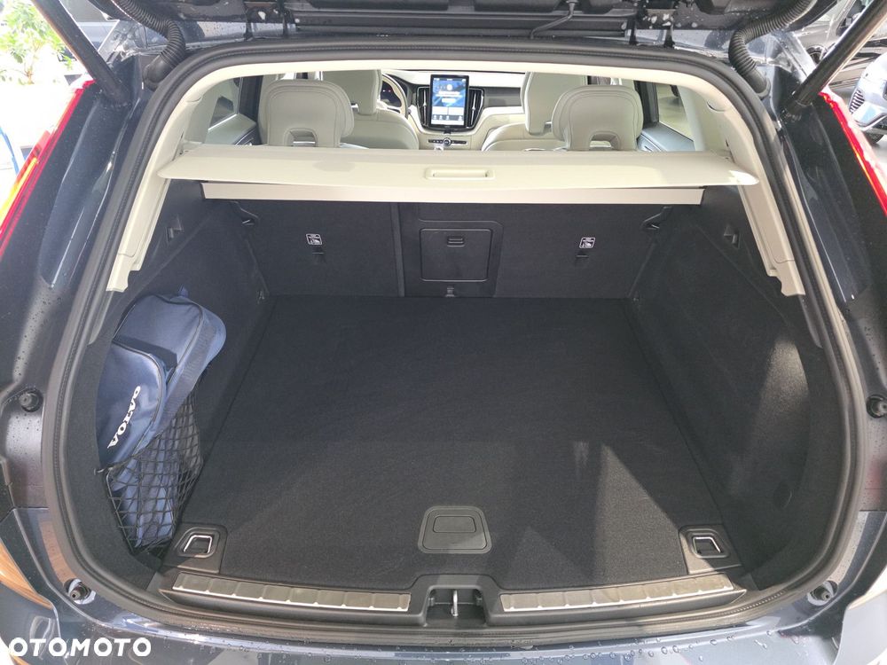 Volvo XC 60 - 35
