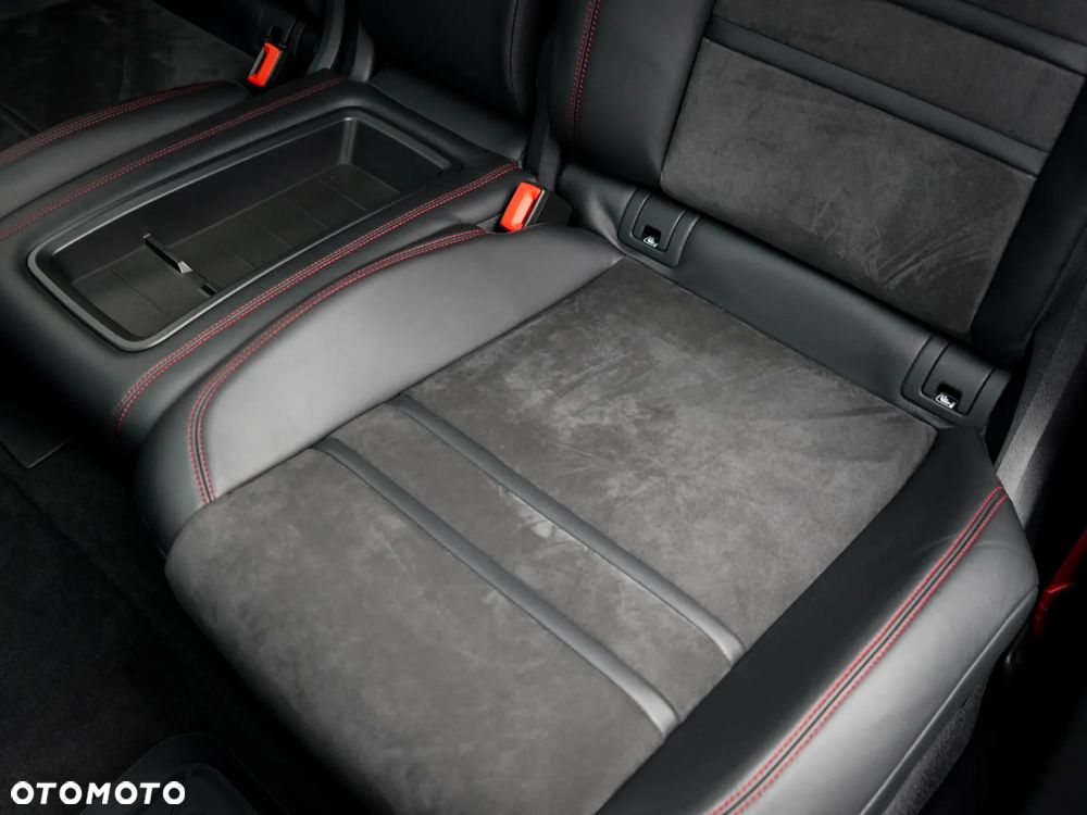 Porsche Cayenne Coupe GTS - 27