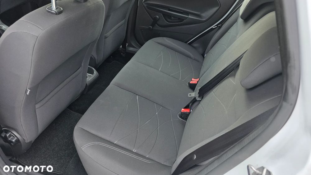 Ford Fiesta 1.25 SYNC Edition - 21