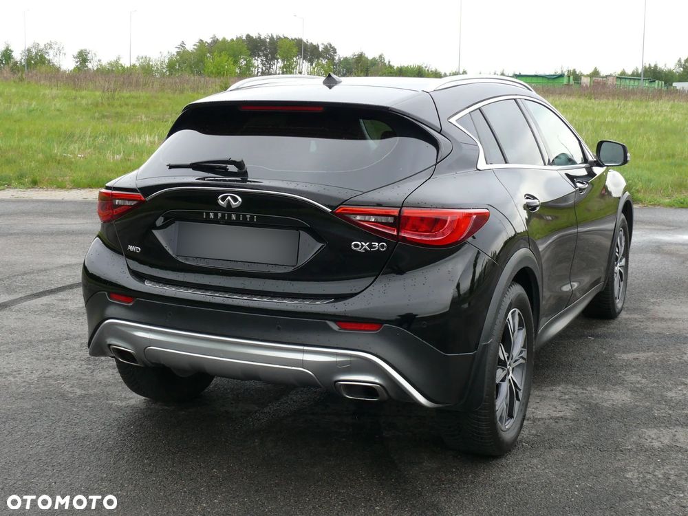 Infiniti QX30 - 5