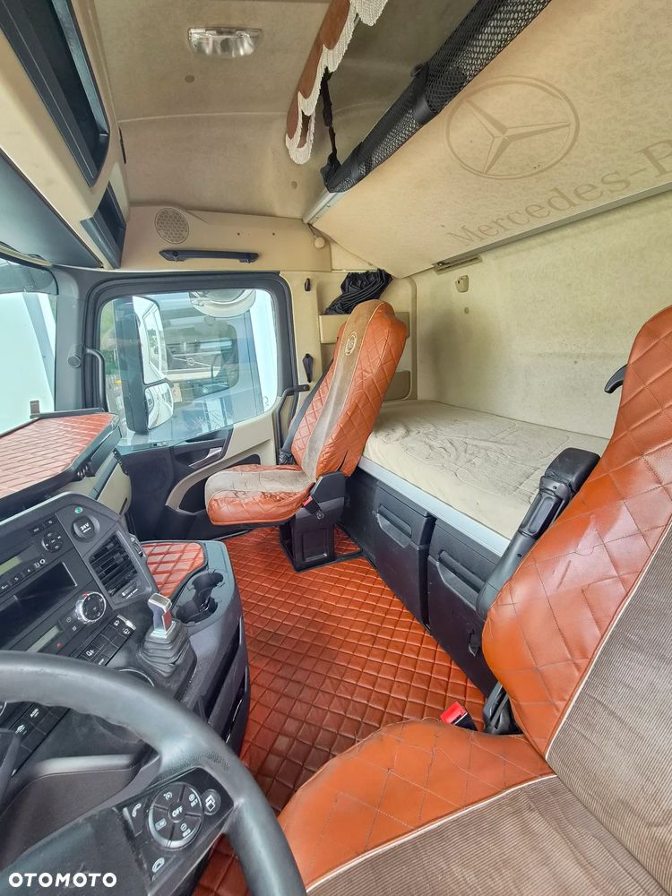 Mercedes-Benz Actros MP4 1845 - 10