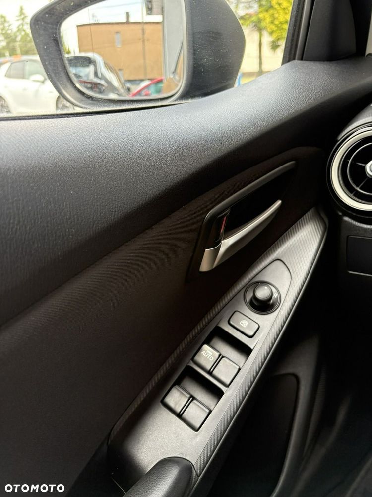 Mazda 2 - 19