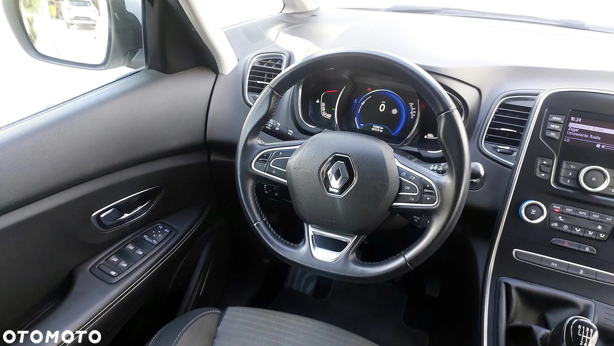 Renault Scenic 1.2 TCe Energy Life EU6 - 17