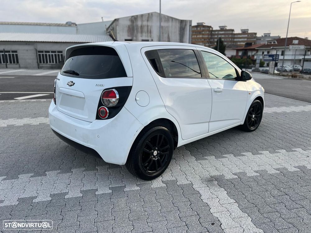 Chevrolet Aveo 1.3 VCDi LTZ - 2