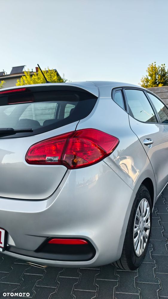 Kia Ceed 1.4 S - 12