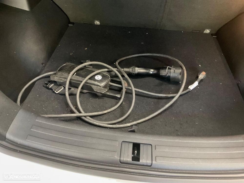 MG ZS EV 44.5 kWh Luxury - 9