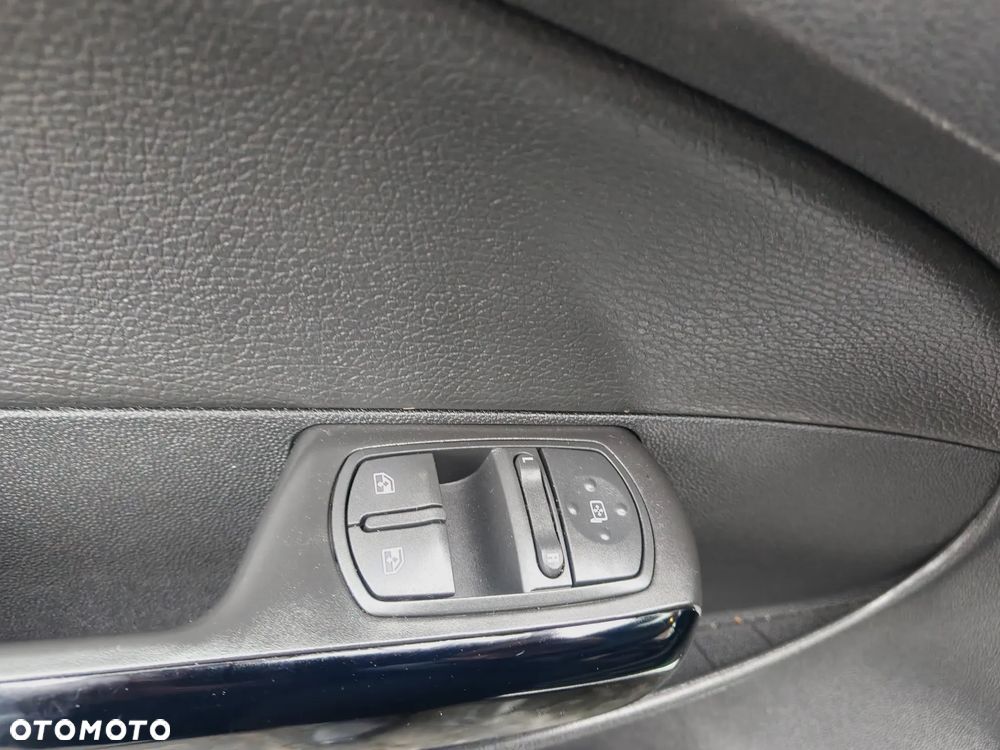 Opel Corsa 1.4 16V Edition 111 Jahre - 21