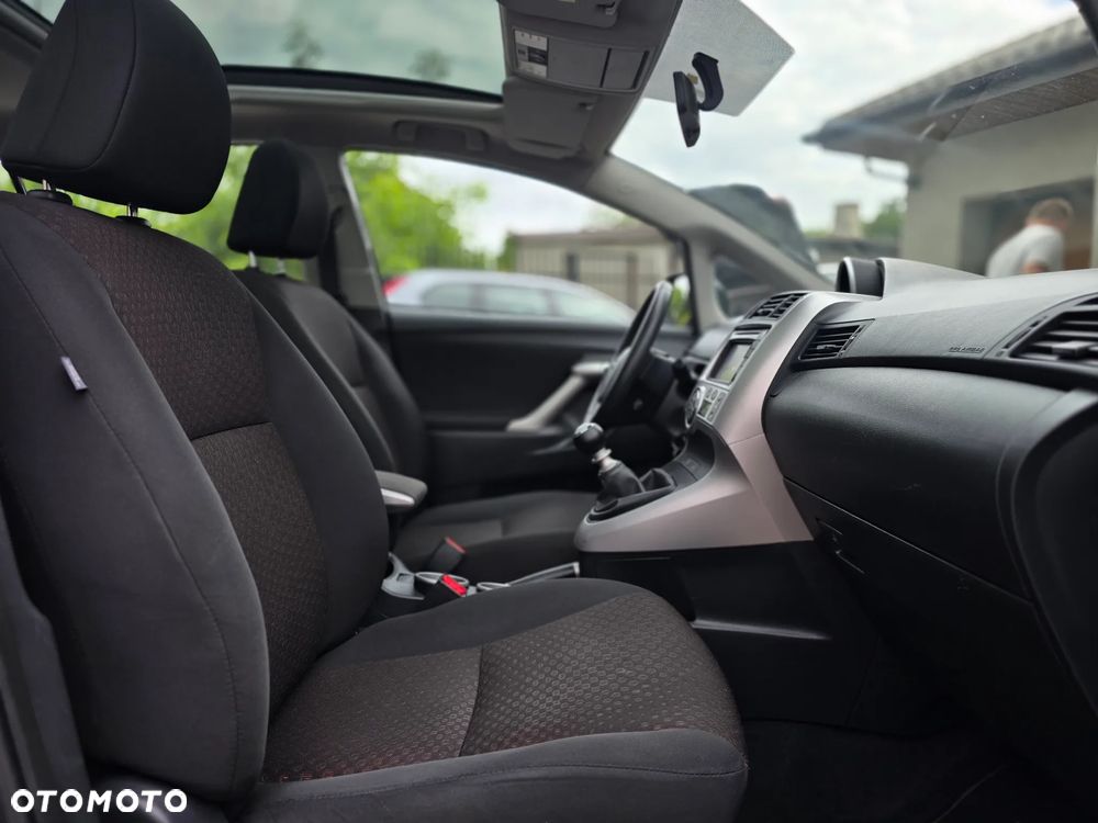 Toyota Verso - 20