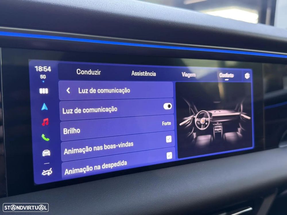 Porsche Macan Electric 4 - 60