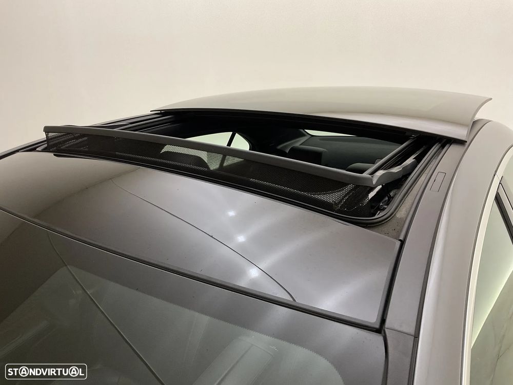 Mercedes-Benz A 250 Limousine e Progressive - 25