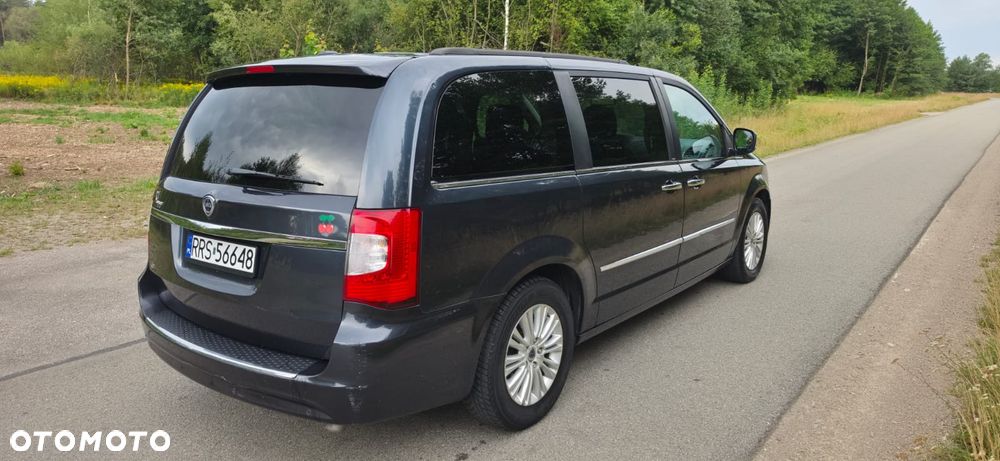 Lancia Voyager 2.8CRD Platinum - 5