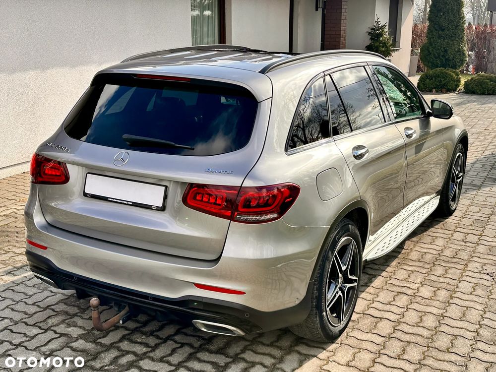 Mercedes-Benz GLC - 7