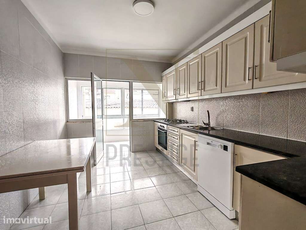 Apartamento T3 no Bairro Norton de Matos - Grande imagem: 2/16