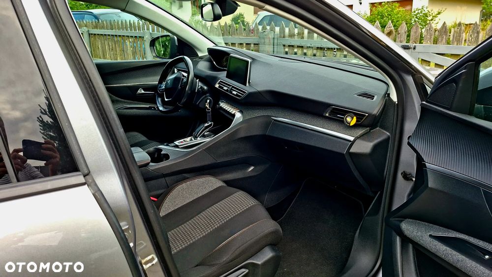 Peugeot 3008 1.6 BlueHDi Active S&S EAT6 - 9