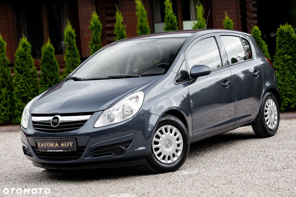 Opel Corsa 1.2 16V Cosmo - 2